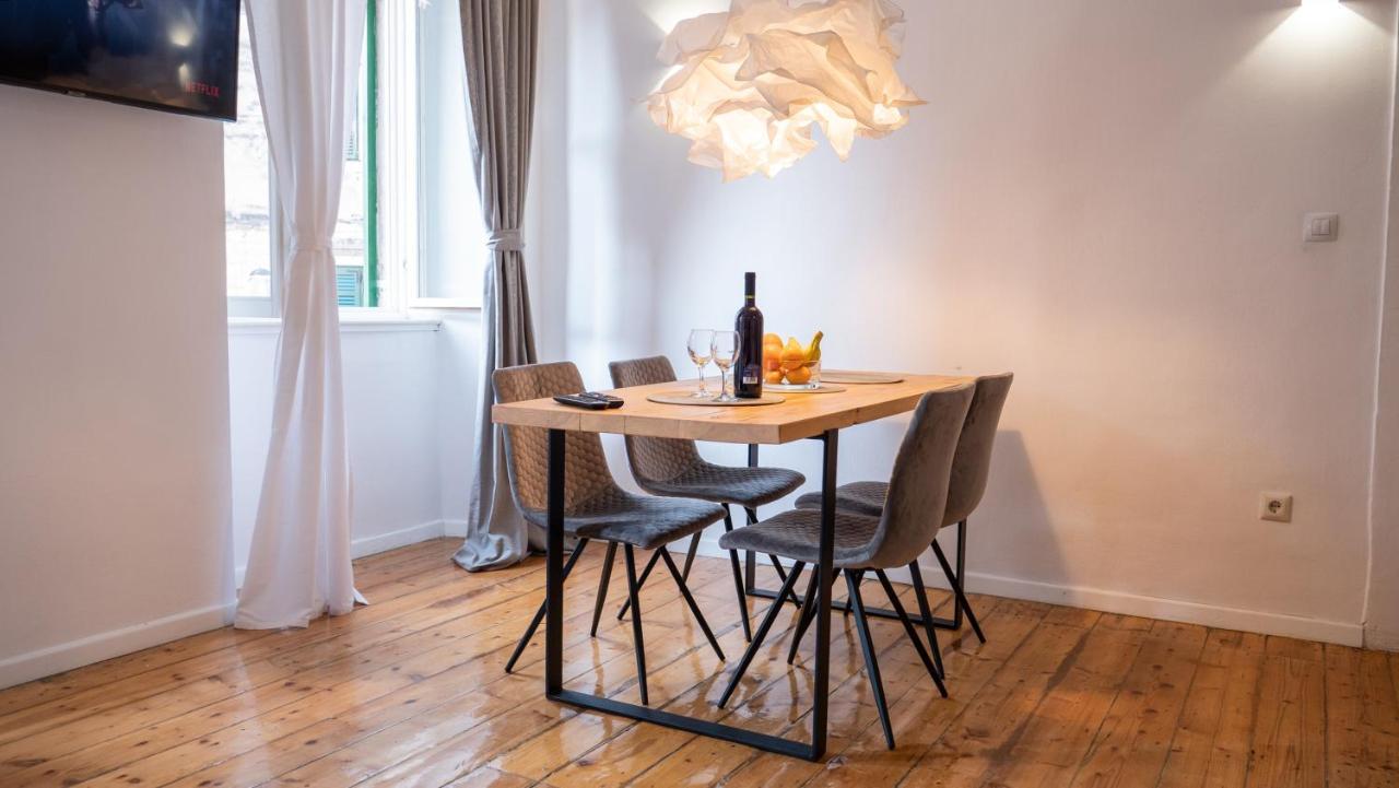 Tower Square Apartments Split Ngoại thất bức ảnh